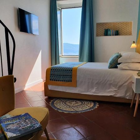 Апартаменти Bella Vista House-Sorrento Coast - Free Parking-Solarium Віко-Екуенсе Екстер'єр фото